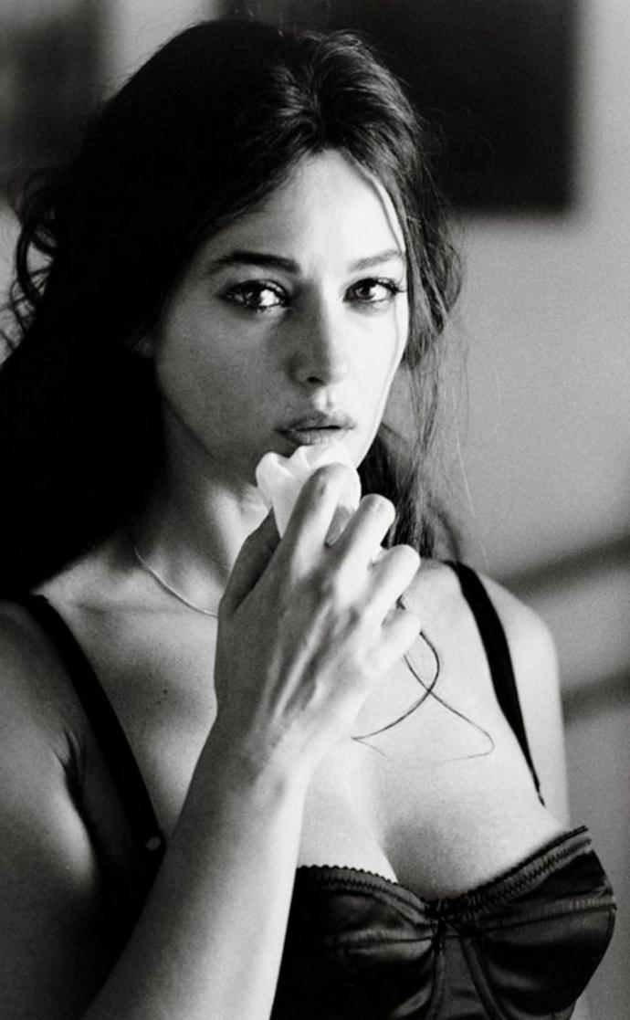 En Seksi, Etkileyici ve Güzel Kadınların Burcu: Terazi!