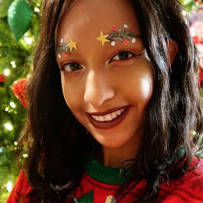 Tüm Kaş Trendlerini Geride Bırakan Yeni Akım: Noel Ağacı Kaşlar!