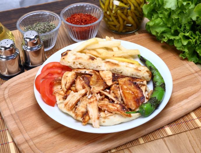 Neden Sık Sık Tavuk Döner Yemeyi Tercih Ederiz?