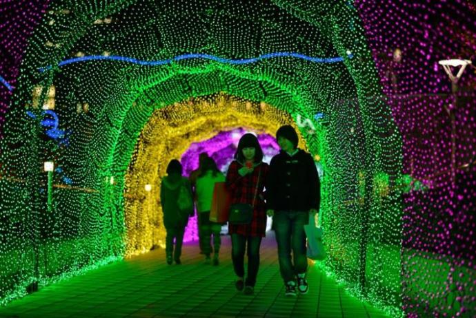Japonya'nın Her Kış Aralıksız Düzenlediği Bir Festival: Winter Light Festivali