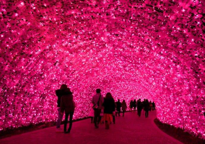 Japonya'nın Her Kış Aralıksız Düzenlediği Bir Festival: Winter Light Festivali