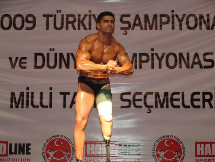 Hayata Bir Kez Daha Sıkıca Tutunmamızı Sağlayan Resim Sergisi!