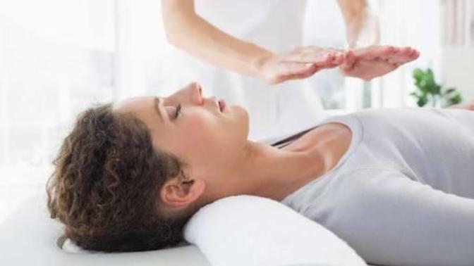 Basitçe Reiki Nedir, Ne Değildir?
