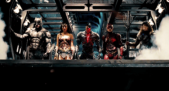 DC'den Marvel'a Diss: Justice League ve Kahramanları