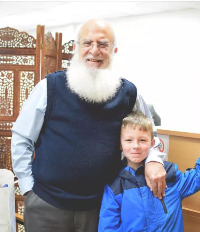 Londra'da Bir Noel Baba: Hüseyin Amca!