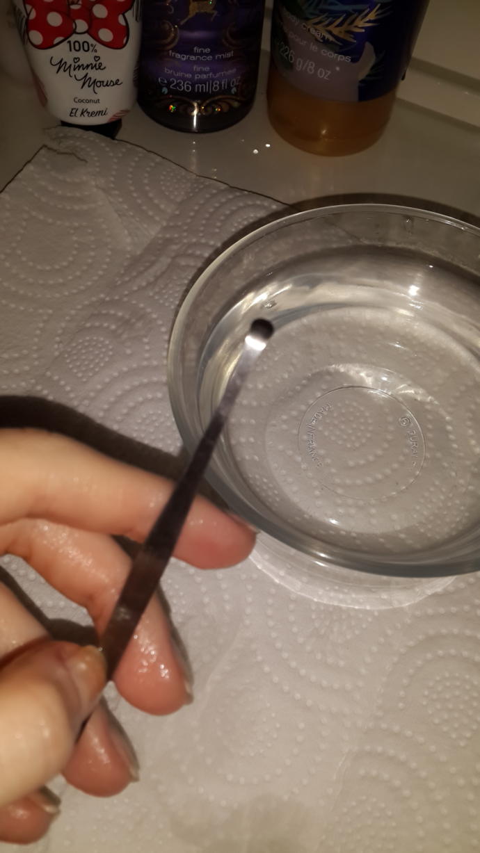 Birlikte Manikür Yapıyoruz: Manikür Aşama Aşama Nasıl Olmalı?