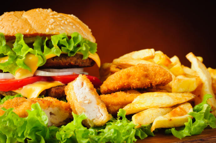 Neden Sıklıkla Fast Food Tüketmeyi Seçeriz?