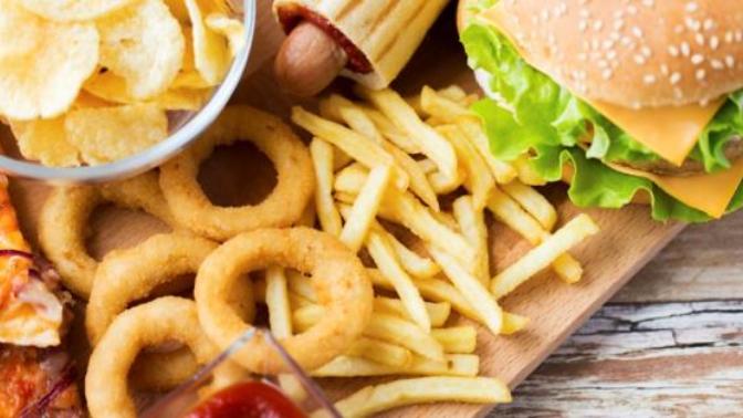 Neden Sıklıkla Fast Food Tüketmeyi Seçeriz?