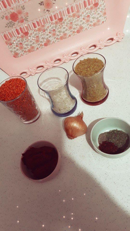 Mis Gibi Tadı ile Kışın İçinizi Isıtacak Ezogelin Çorbası Nasıl Yapılır?