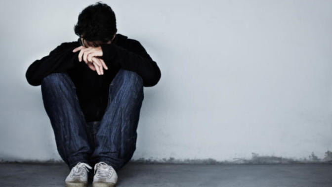 Depresyon Çemberinden Nasıl Kurtulabiliriz? Kendinden Vazgeçmek ve Psikolojik Bunalım Üzerine