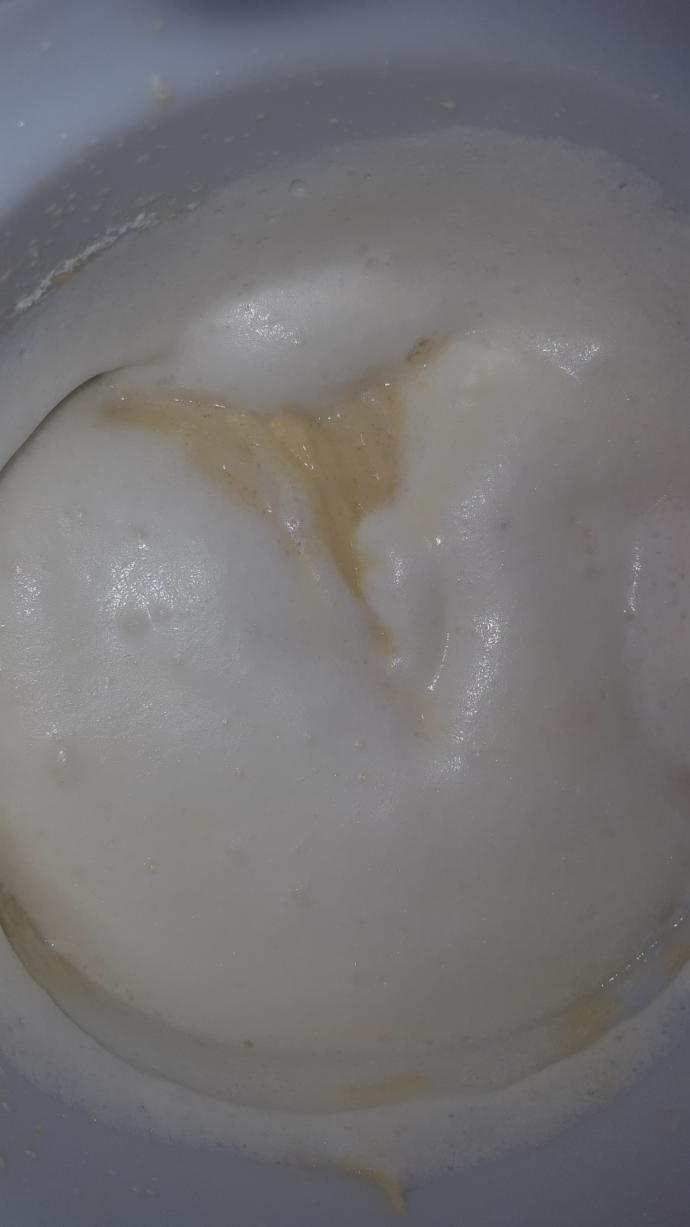 Sevginin Kapılarını Aralayan Cevizli Yaş Pasta Nasıl Yapılır?