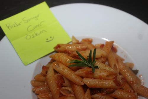 Sicilya Usulü Penne Makarna Nasıl Yapılır?