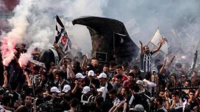 Türkiye'de En Büyük Taraftar Grupları Hangileridir?