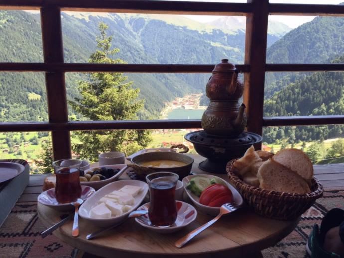 Saklı Cennet Uzungöl'e Nasıl Ulaşılır, Orada Neler Yapılır?