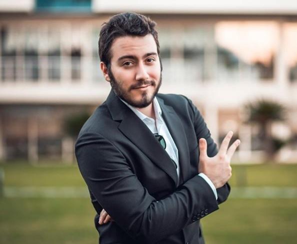 6 Milyon En İyi YouTuber'ın Peşinde: Enes Batur Sungurtekin Kimdir?