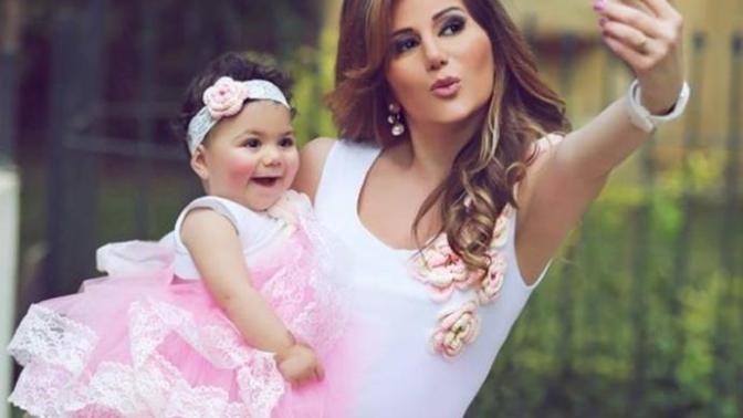 Kendine Hayran Bıraktırıp İçimizde Adeta Kıskançlık Uyandıran Anne Kız Kombinleri