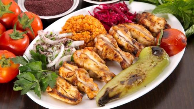 Yumuşacık Tavuk İncik Nasıl Yapılır?