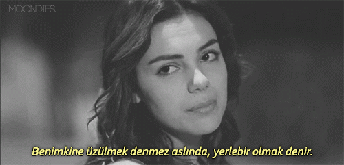 Deli Gibi Özlediği Halde Arayıp Sormayan Kadın Bunu Neden Yapar?
