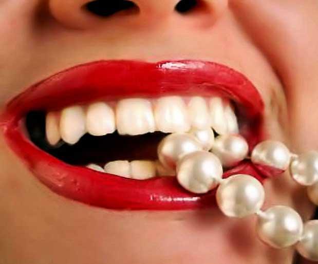 Küçük Dokunuşlarla Dikkati Üzerinize Çekecek Seksi Görünüme Nasıl Ulaşırsınız?