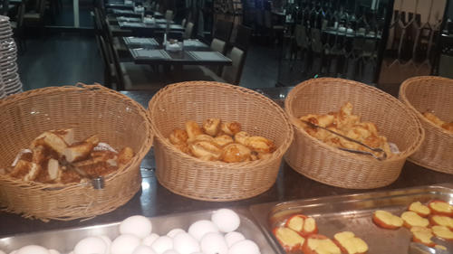 Otelde Açık Büfe Kahvaltı Deneyimim