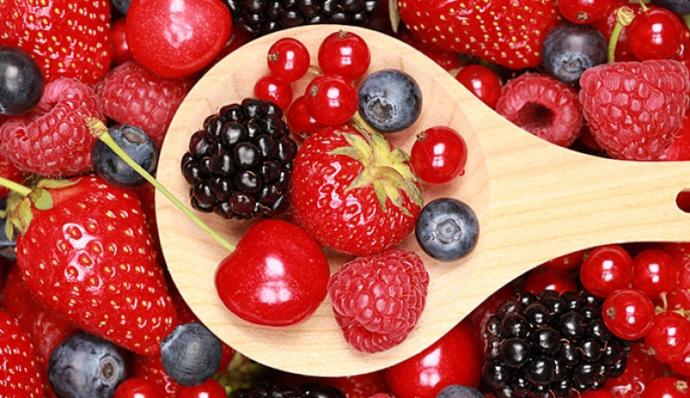 Hangi Yiyecekler Genç Kalmanızı Sağlıyor?
