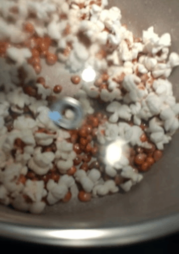 Çatur Çutur Yemelik Karamelli Popcorn Nasıl Yapılır?
