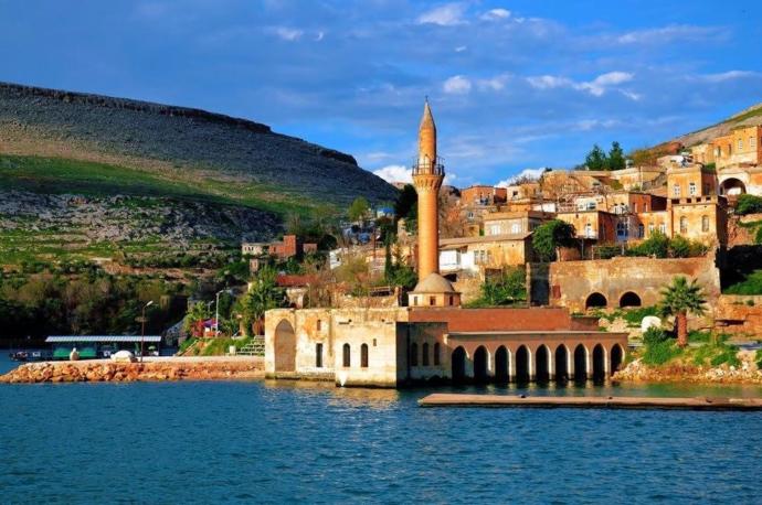 Güneydoğu Anadolu'nun Tarihiyle Zengin Şehri: Şanlıurfa