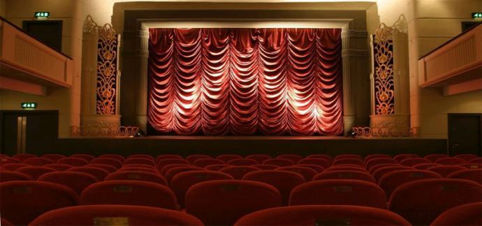 Sinema Salonları Hakkında Bilinmeyen Detaylar Nelerdir?