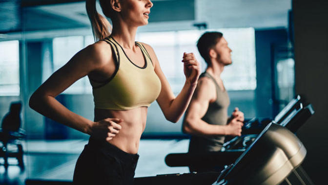 Sadece Koşu Bandı Kullanarak Nasıl Fit Oluruz?
