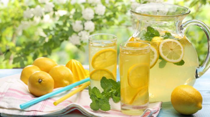 Sabahları Limonlu Su İçmek Zayıflatır mı? Limon Diyeti Nasıl Yapılır?