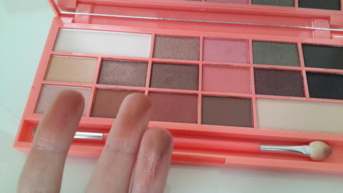 Uygun Fiyatlı ve Kaliteli Far Paleti: I Heart Makeup Chocolate