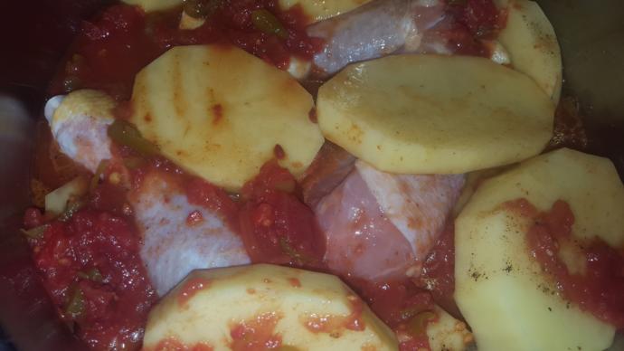 En Pratik Tencere Yemeği: Bagetli Patates