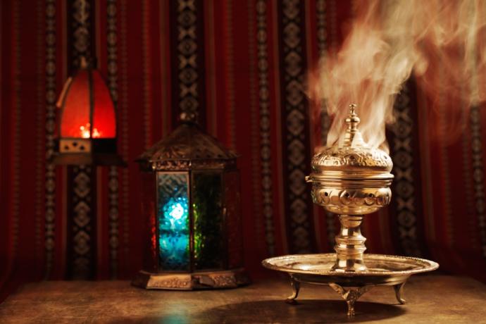 Evdeki Yemek Kokularından Kurtulmak İçin Neler Yapmalıyız?