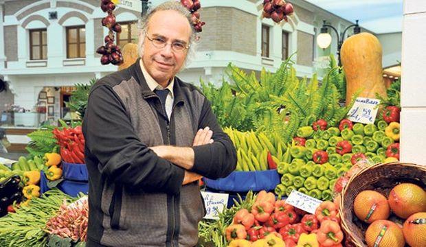 Halkı Televizyon Vasıtasıyla Eğitmeyi Amaçlayan Ekranlarda Sık Gördüğümüz 10 Profesör ve Kariyerleri