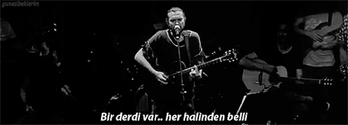 Efkarlı Zamanlar için En İyi Türkçe Parçalar