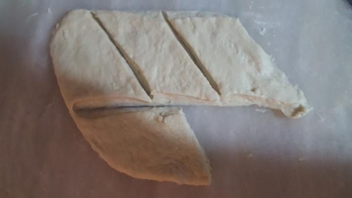 Adı Her Yerde Ayrı, Tadı Aynı: Mis Kokulu Hamur Kızartması Nasıl Yapılır?