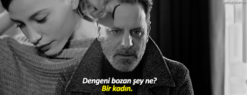 Tutkunun Peşinden Koşanların, Yanma Pahasına Ateşe Uçanların ve Acıdan Geçerek Kendi Gerçeğine Ulaşanların Hikayesi "Fİ"