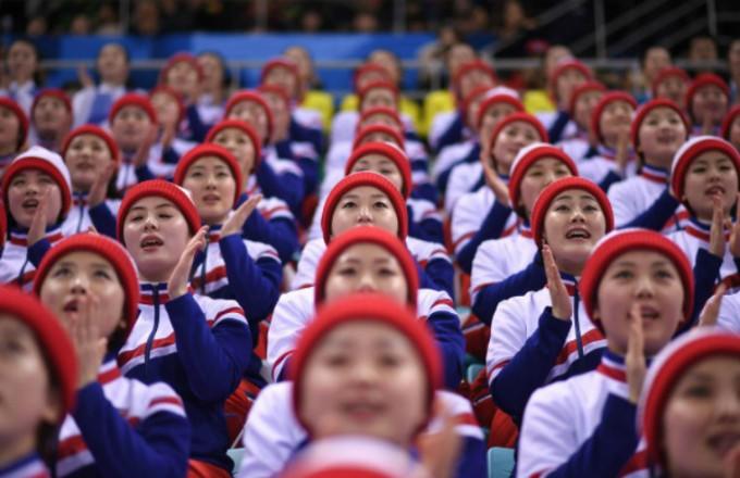 Kuzey Kore'nin Ponpon Kızları Aslında Kim Jong Un'un Seks Köleleriymiş