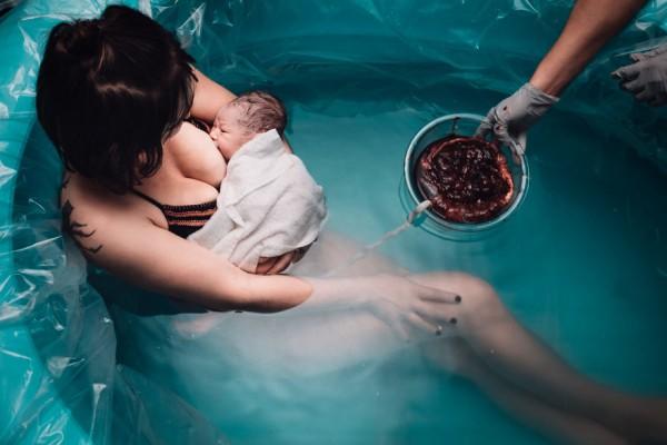 Anneliğin Ne Kadar Güçlü Bir Duygu Olduğunu Gösteren Ödüllü Fotoğraflar