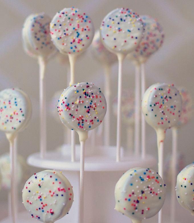 Çocukların Bayıldığı Pratik Tatlı Oreo Pops Nasıl Yapılır?