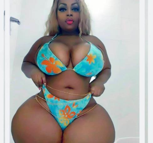 152 cm'lik Doğal Kalçasıyla Kim Kardashian'ı Sollayan Afrikalı Kadın