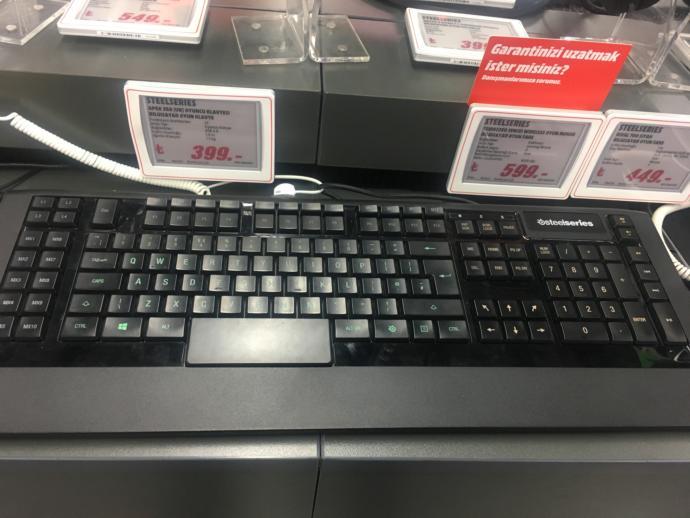 Sizler İçin AVM Gezintimde İncelediğim Kaliteli Klavye Önerilerim 