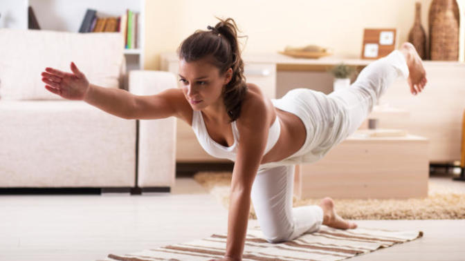 Hiçbir Spor Aletine Gerek Duymadan Evde İstediğiniz İnce Ve Fit Karın Bölgesine Nasıl Sahip Olursunuz?