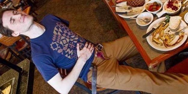 Yemek Yedikten Sonra Yapılmaması Gereken Şeyler Nelerdir?