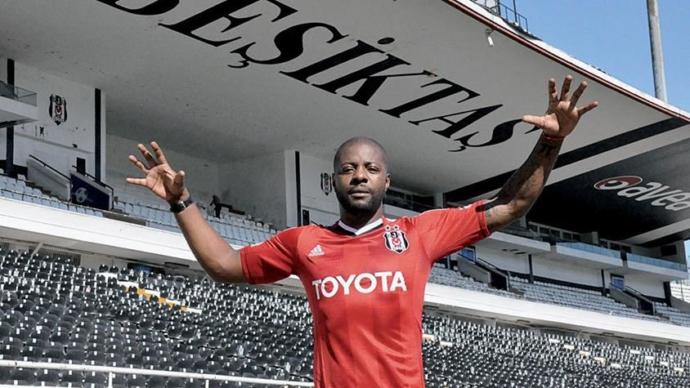 Kırmızı Kart Deyince Akla Gelen Futbolcular Kimlerdir?