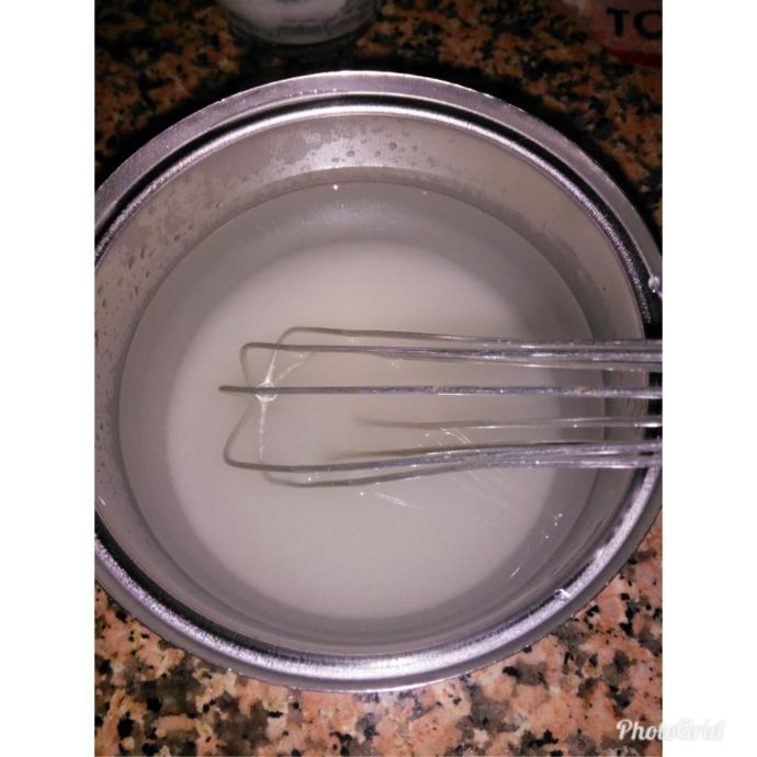 Muhteşem İrmik Helvası Nasıl Yapılır?