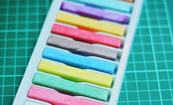 Saç Tebeşirleri ile Çok Pratik Ombre ve Colombre Modelleri Nasıl Yapılır?