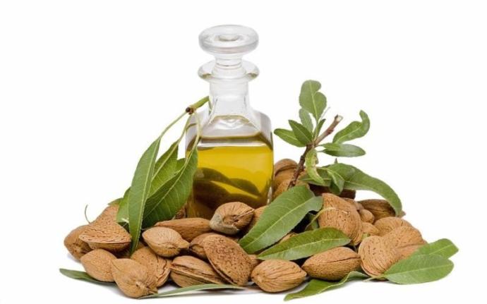 Kaş ve Kirpik Bakımı Nasıl Yapılır, Bakım Yaparken Nelere Dikkat Edilmesi Gerekir?