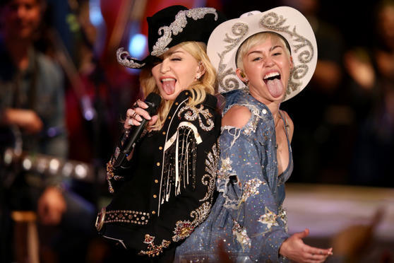 İki Çılgın Star: Rock’ın Müslüm Baba’sı Iggy Pop ve Madonna Gerçeği