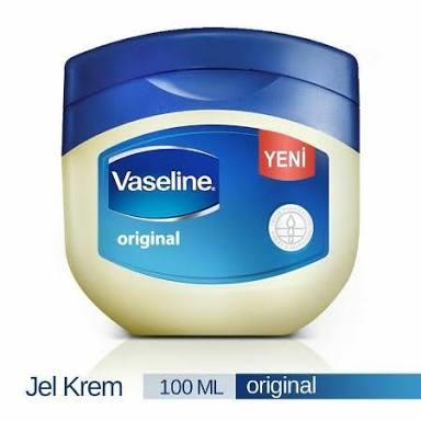 Cansız, Yanmış ve Kırık Saçlara İlaç Gibi Bakım Kürü!
